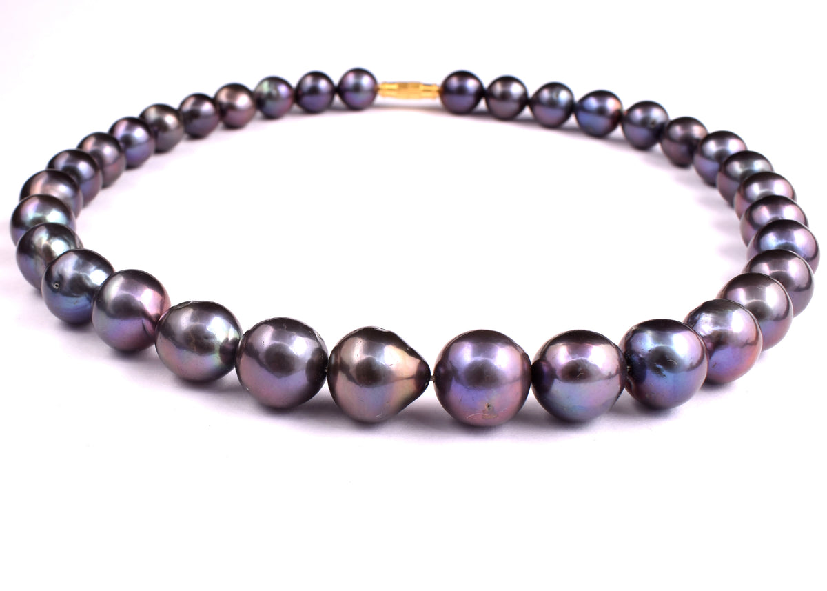 Tahitian Black Pearl Necklace: Peacock Overtone, Sterling Silver, Art Deco