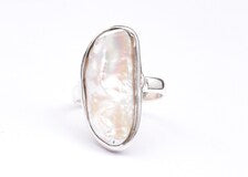 Natural Raw Baroque Pearl Ring in 925 Sterling Silver Long Elongated Biwa Pearl Bezel Ring Statement Ocean Gemstone Jewelry for Women
